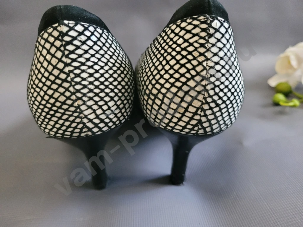 Туфли женские черно-белые Baldiva 38