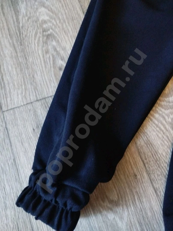 Женские спортивные штаны