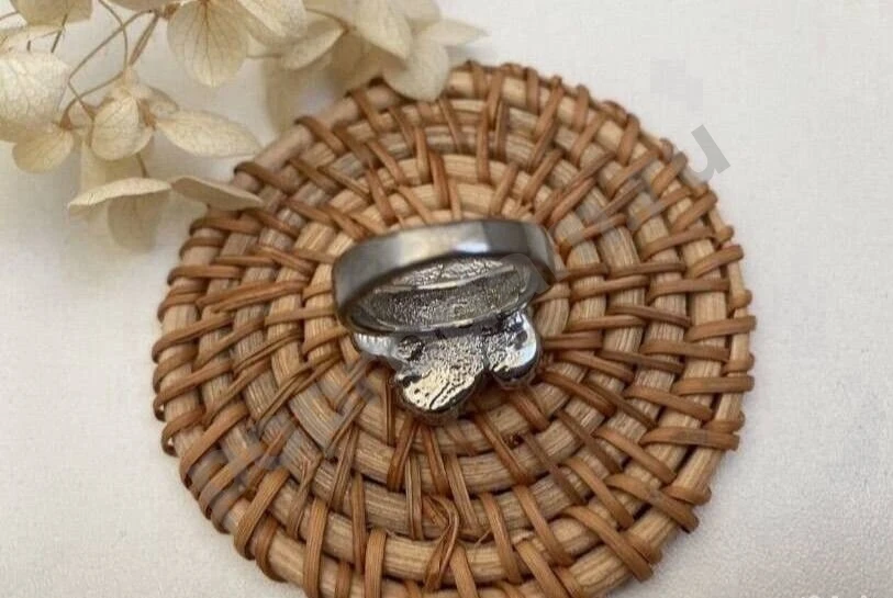 Розовое кольцо в виде цветка 17-17.5 перстень