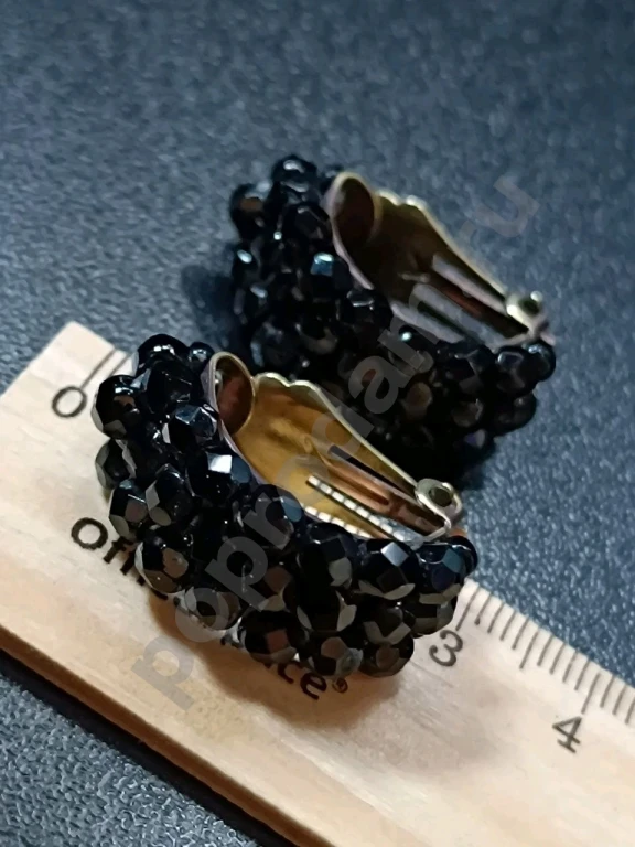 Крупные Клипсы. Винтаж 40-ые. Стекло.