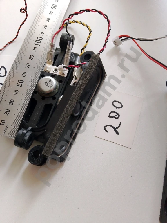 Динамик от ТВ и ноутбука