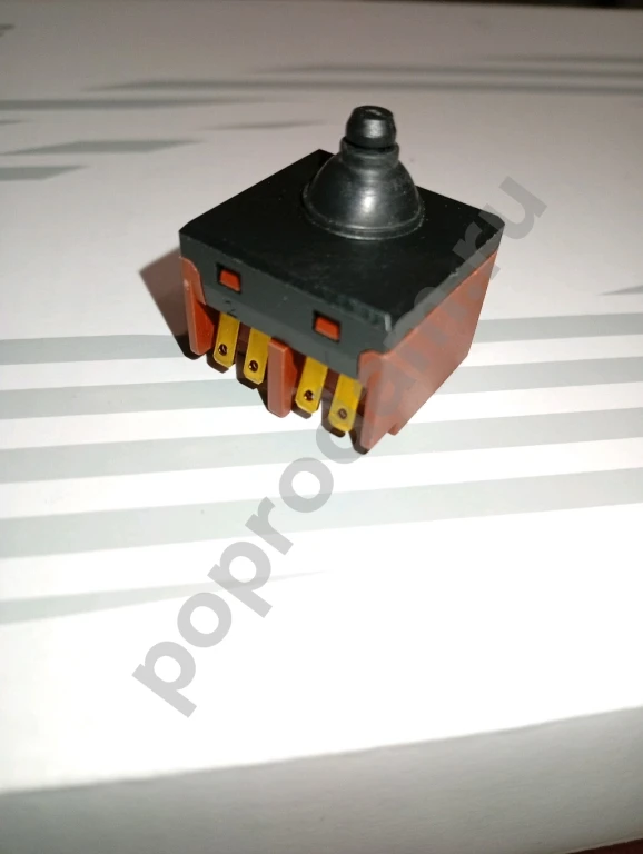 Кнопка включения болгарки УШМ.