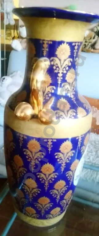 Большая напольная ваза