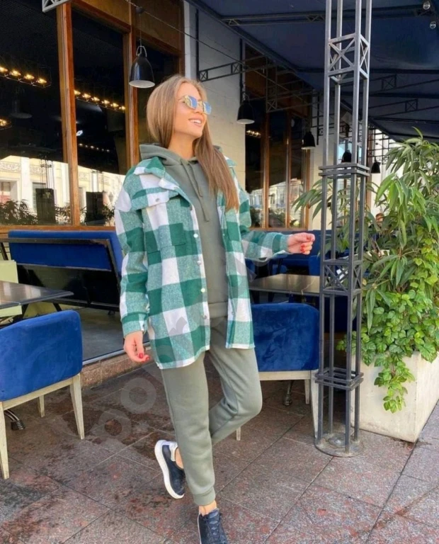 Женский теплый спортивный костюм с рубашкой