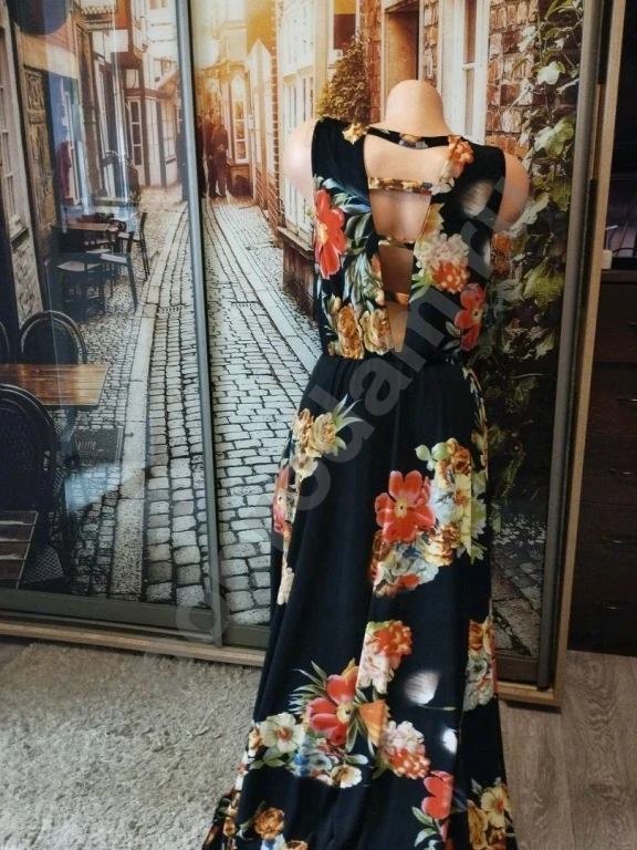 Женское платье