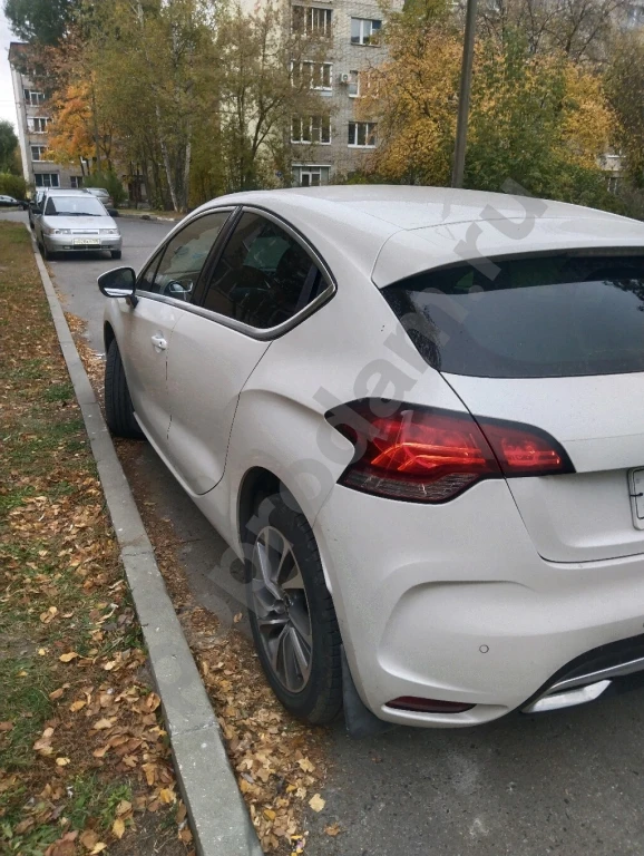 Продажа Citroen DS4, 2012 годКомплектация 1.6 THP (150 л/с) AT So Chic