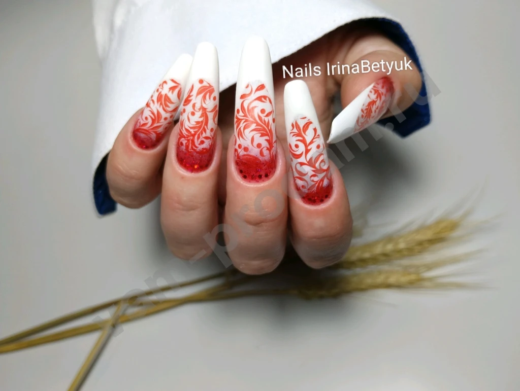 Наращивание ногтей