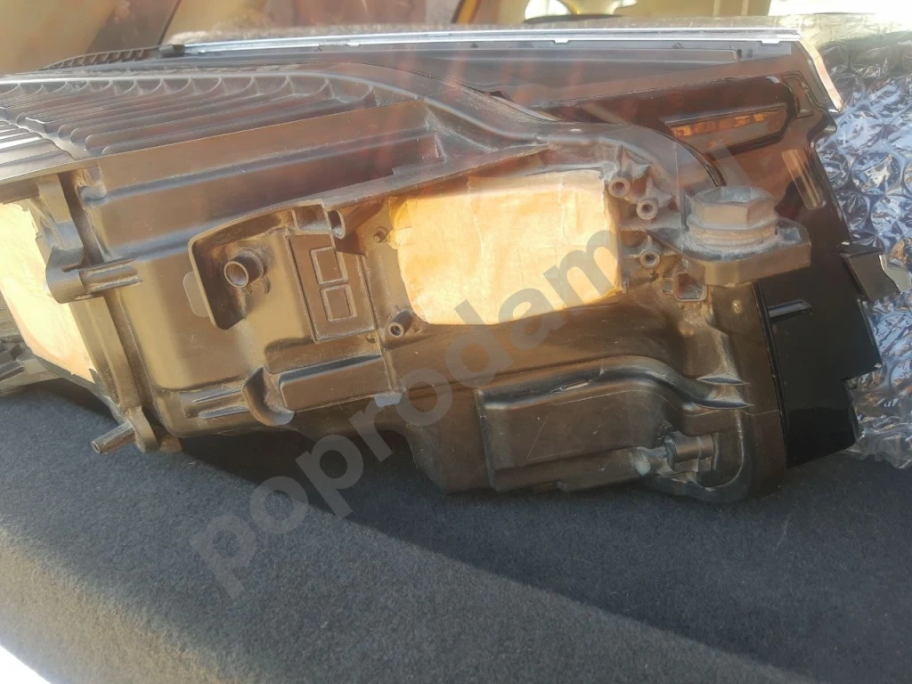 Фара на volkswagen touareg 3 левая