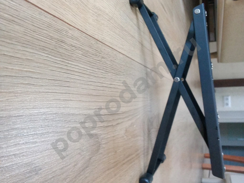 Подставка для ноги гитариста