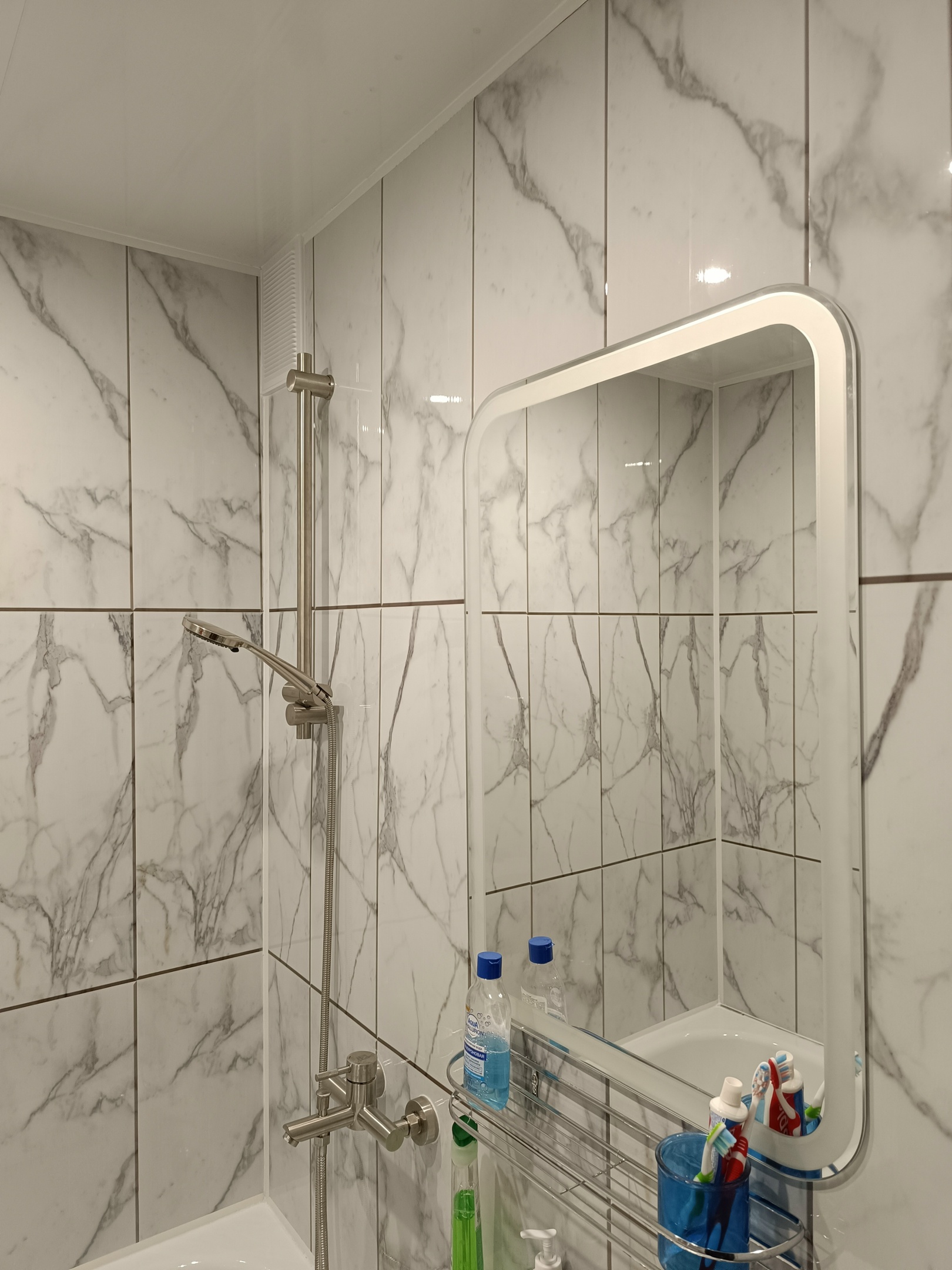 Ремонт ванных комнат, санузлов: Ванная панелями (вместе с материалом)