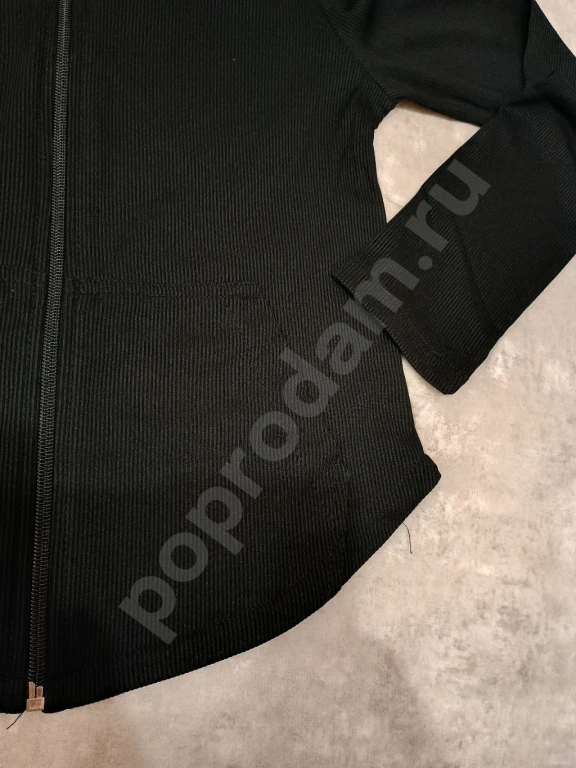 Костюм женский