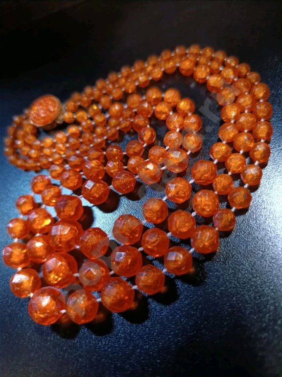 Бусы. Винтаж. Ранний пластик.