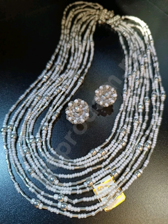 Комплект. Бусы и Клипсы. Italia Independent. Стекло.