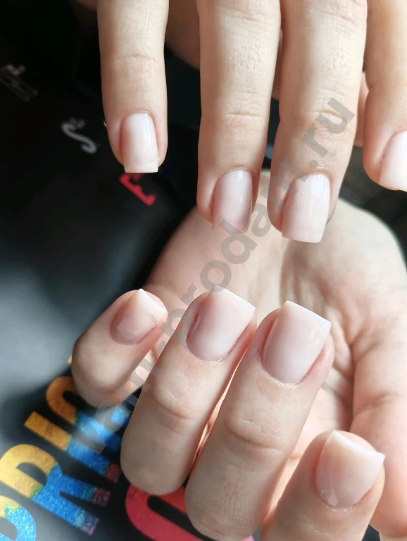 Наращивание ногтей