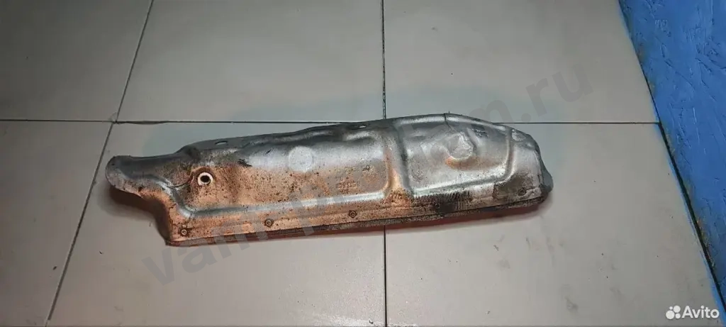 Защита (экран) выпускного коллектора BMW 4