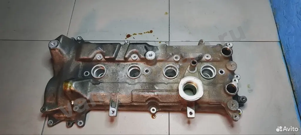 Крышка головки блока цилиндров nissan juke YF15