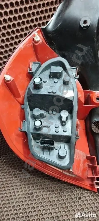 Плата заднего фонаря прав дефект Renault Clio III