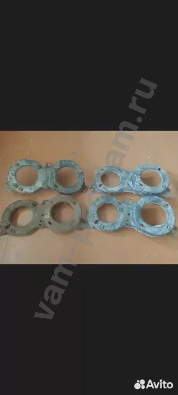 Кронштейн фары правой бмв е30