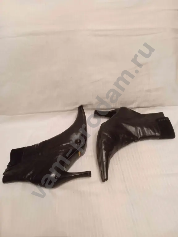 Сапожки женские Covani (38-38.5)