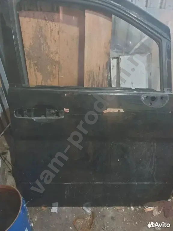 Дверь правая передняя ниссан серена
