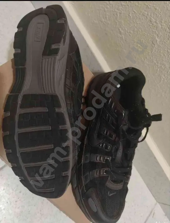 Кроссовки nike черные 30.5 см