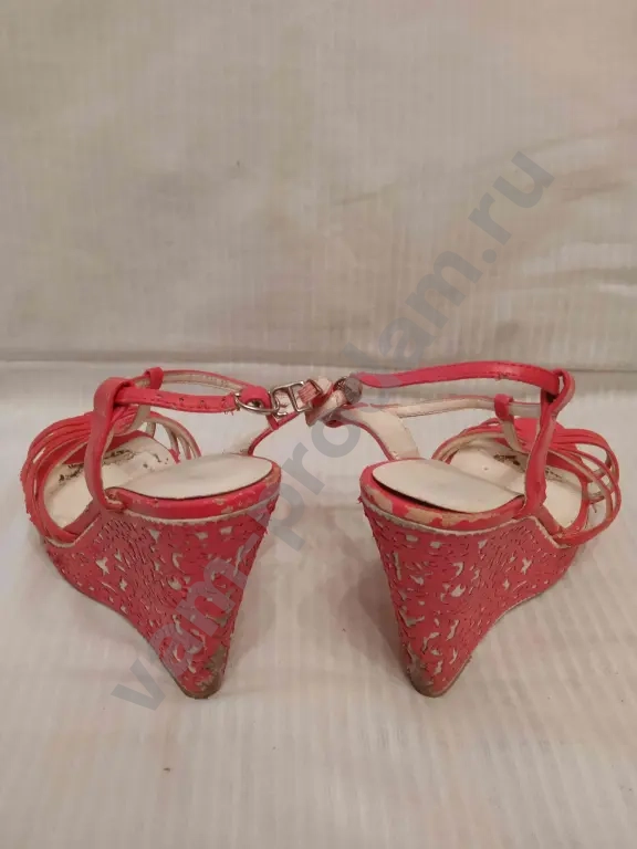 Босоножки женские T.Taccardi (38-38.5)