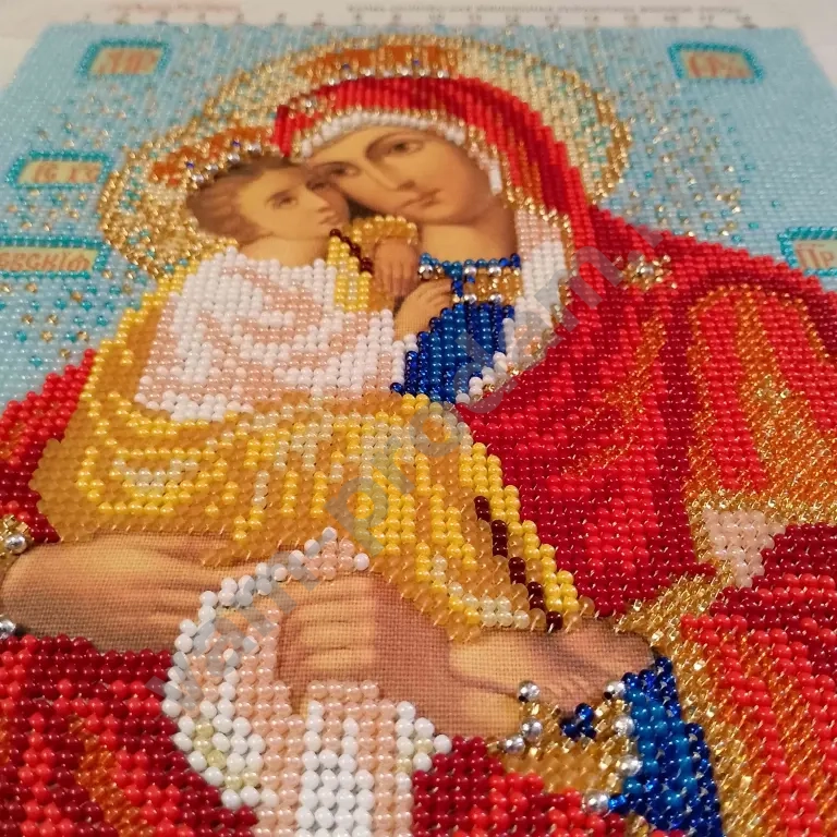 Икона вышитая бисером "Богородица Почаевская",ручная работа