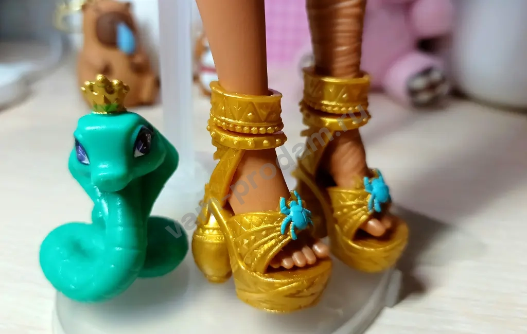 Кукольная обувь Монстр Хай (Monster High) б/у