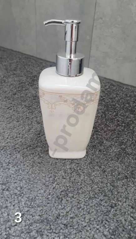 Дозатор для жидкого мыла