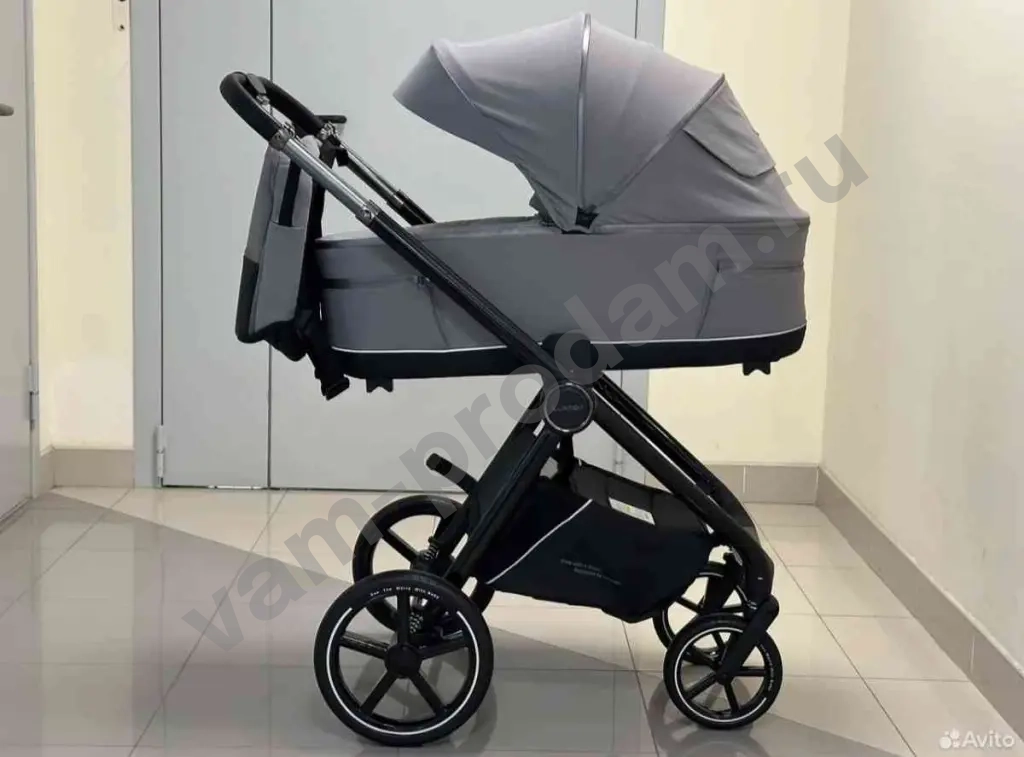 Коляска Luxmom 3в1