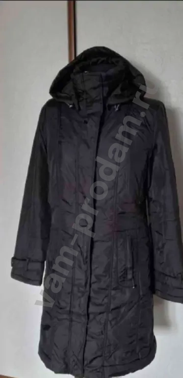 Демисезонное пальто Sela