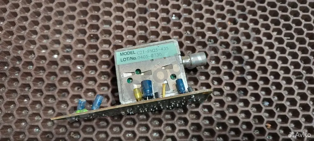 Тв тюнер hitachi C21-RM25-435