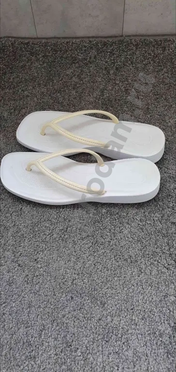 Шлепанцы женские/ сандали