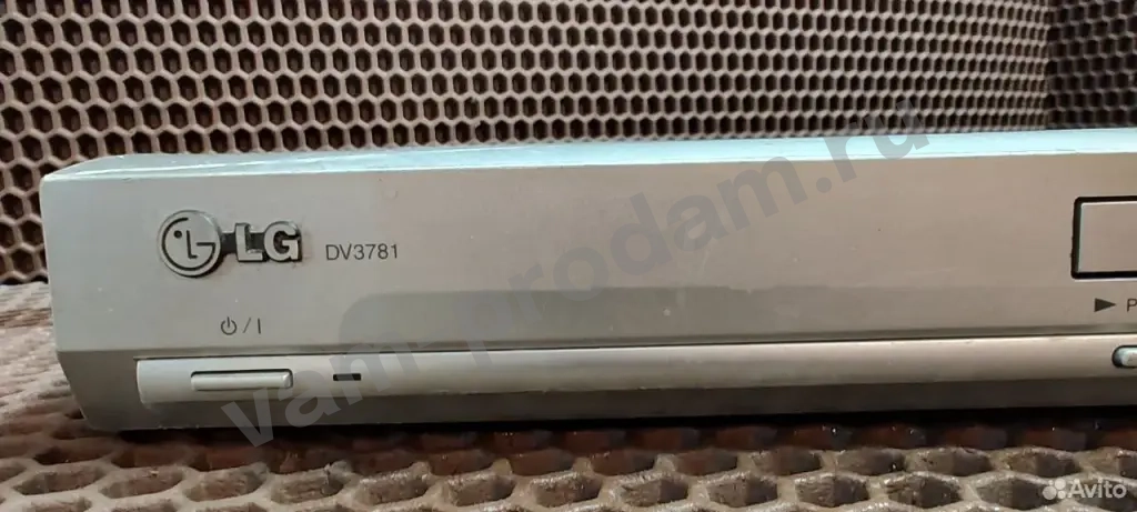 DVD плеер LG DV3781 (Декабрь 2003)