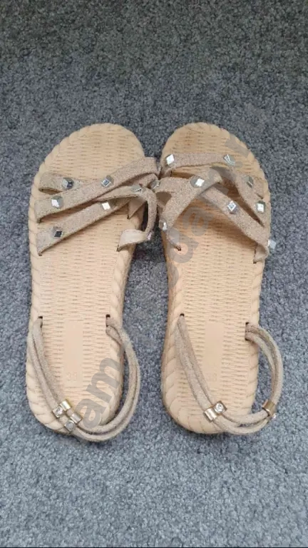 Шлепанцы женские/ сандали