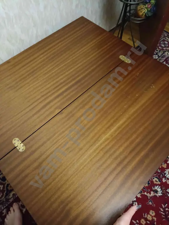 журнальный столик б/у