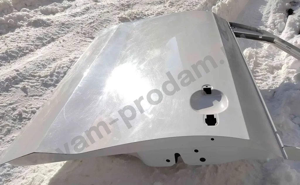 передняя левая дверь Volkswagen Polo sedan