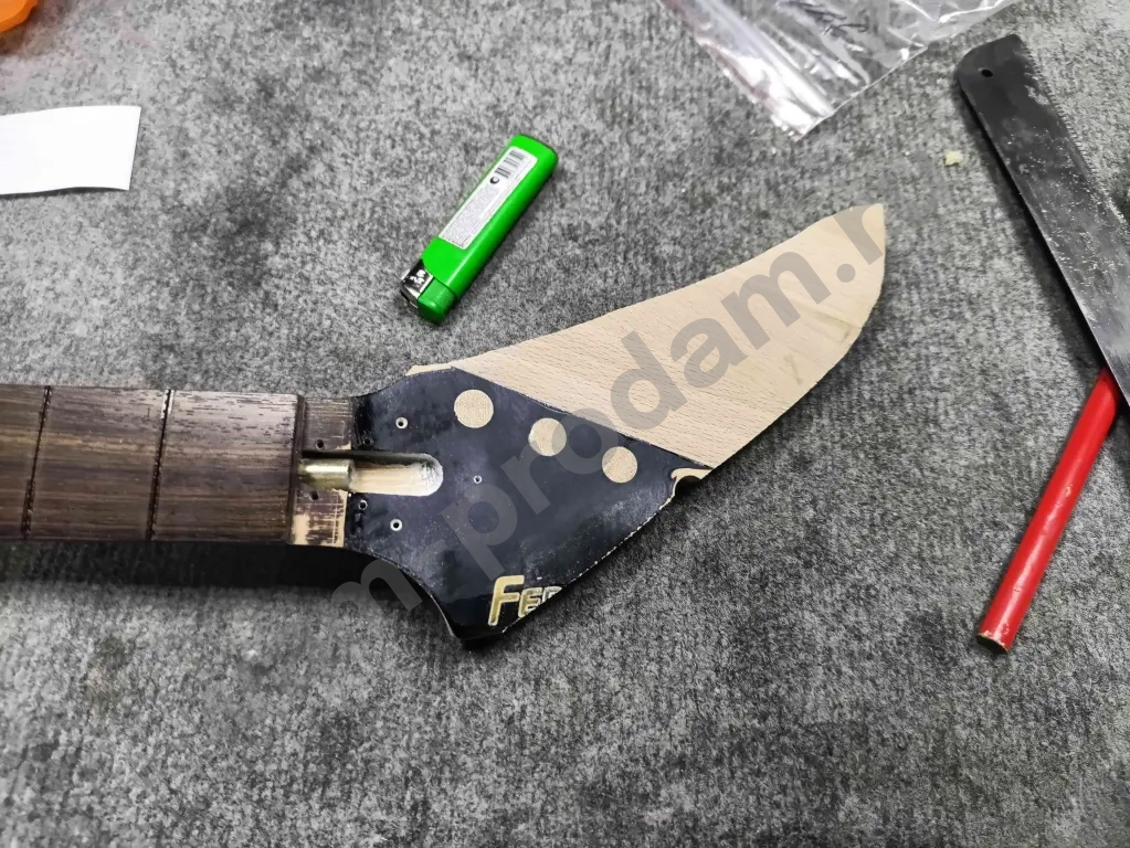 Ремонт гитар. Гитарная мастерская RREchc