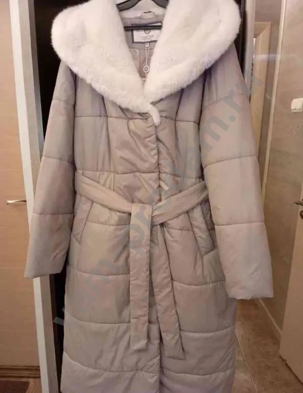 Пуховик Electrastyle новый 50-52