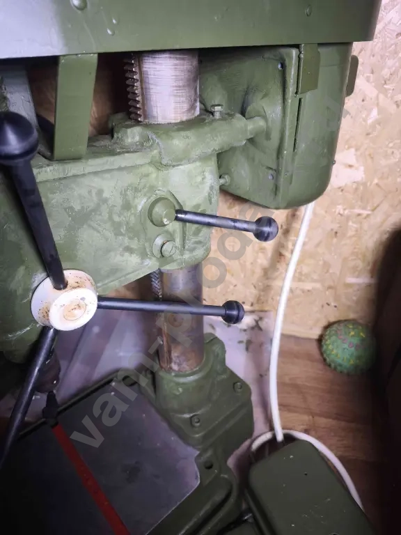 Настольно-сверлильный станок 2А112