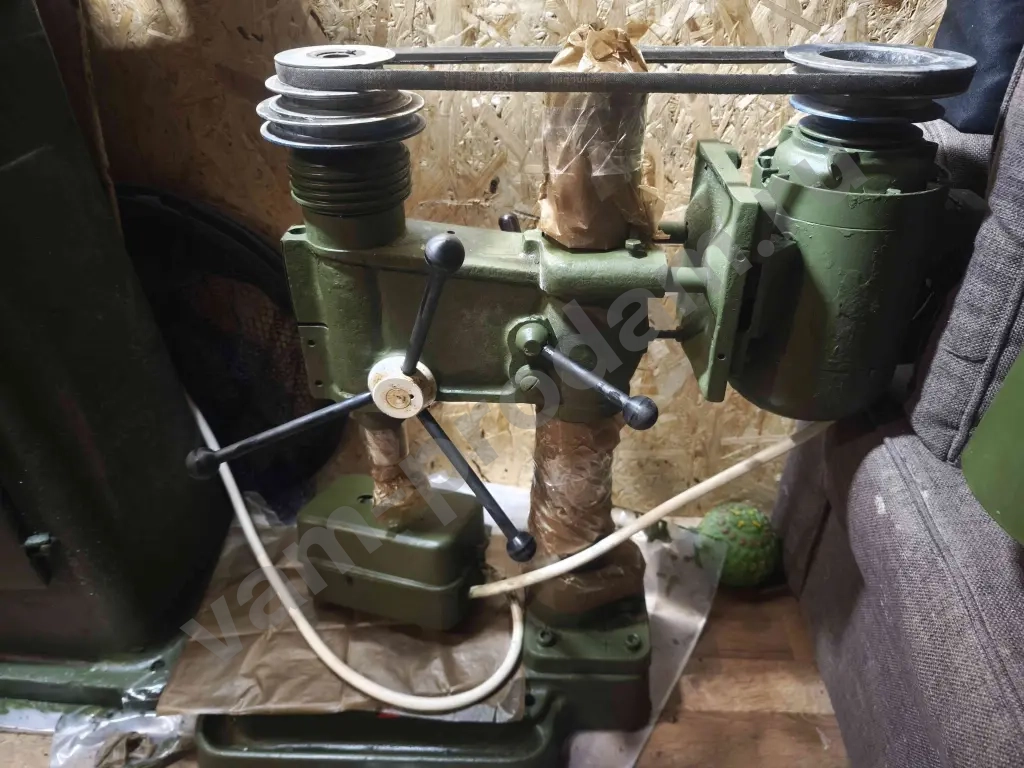 Настольно-сверлильный станок 2А112