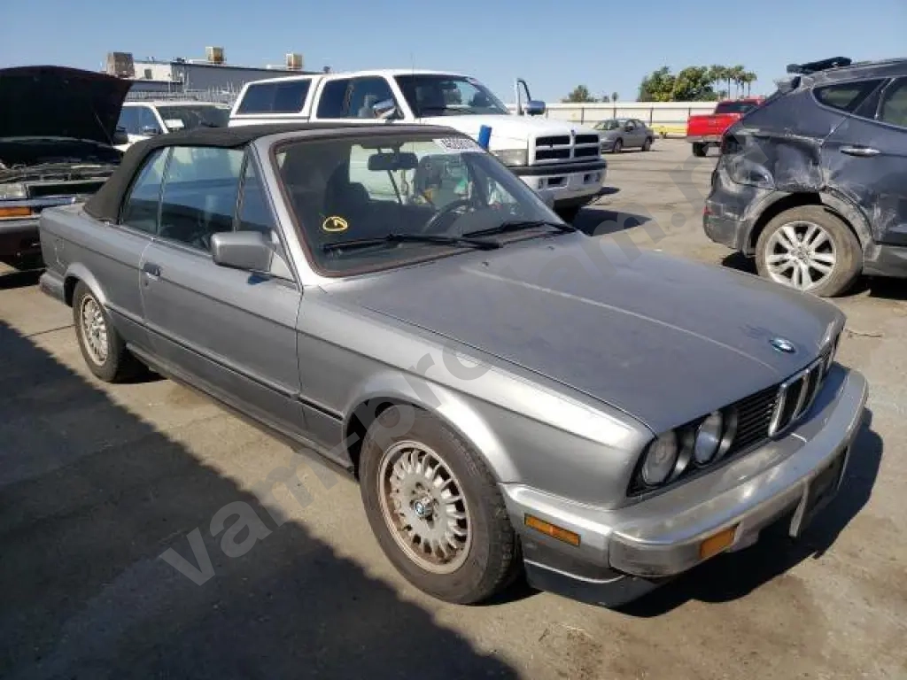БМВ Е30 в разбор