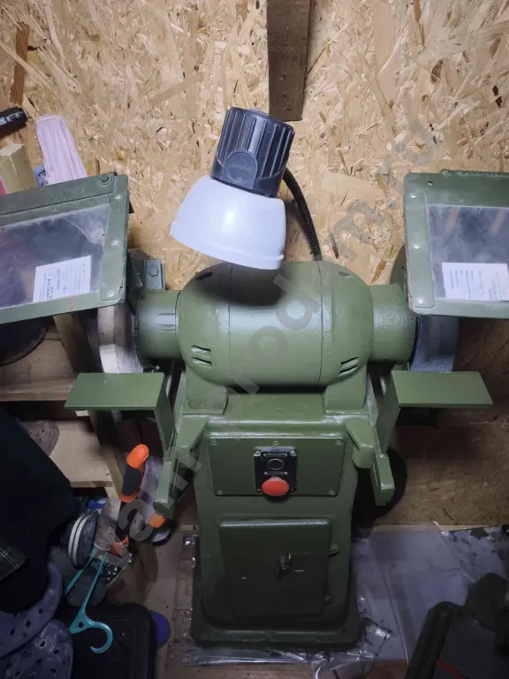 Точильно-шлифовальный станок 3Б632