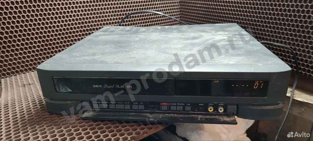 Видеомагнитофон Daewoo DVR-7574D