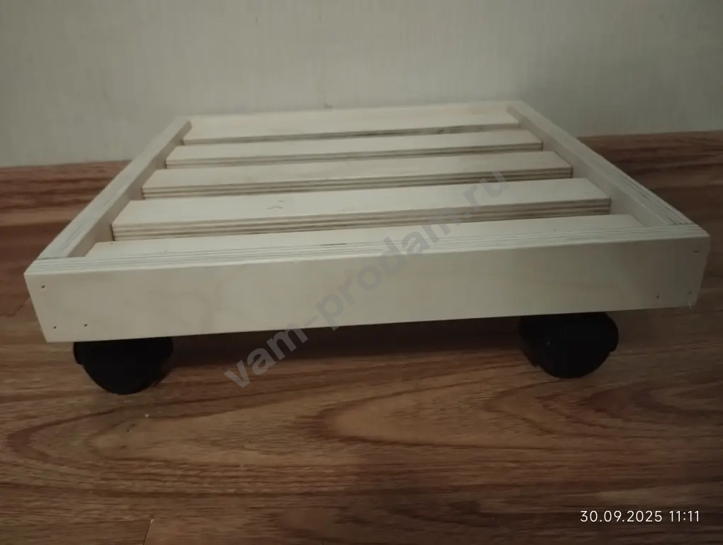 Подставка для цветов