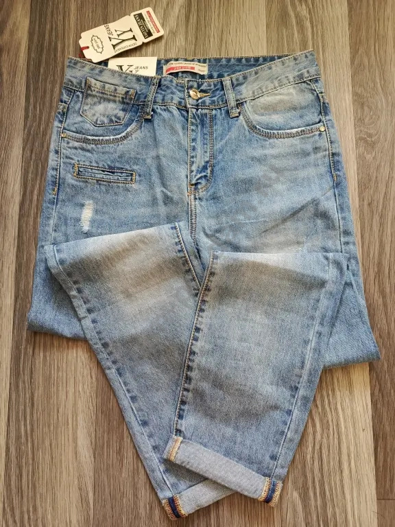 джинсы женские новые