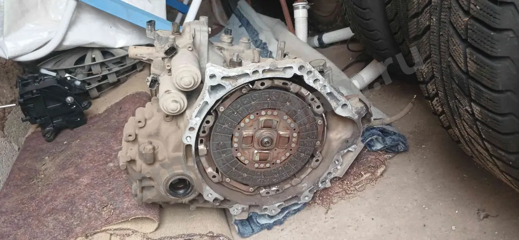 коробка Toyota Auris 2008