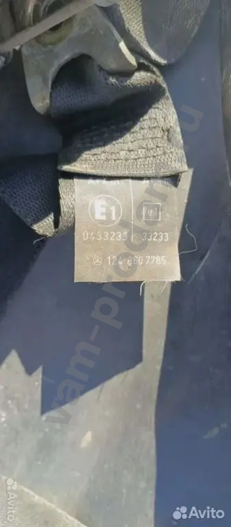 Ремень безопасности задний для Mercedes-Benz W124