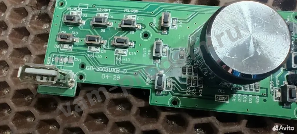 Плата управления автомагнитолой GD-3003UKB-D