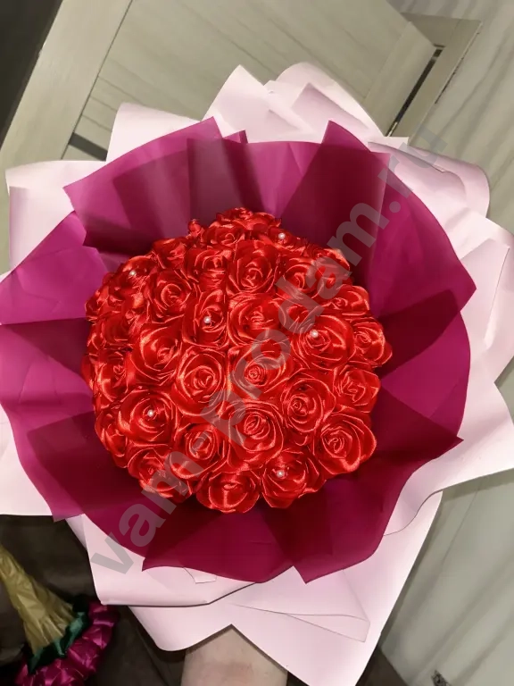 Букет из атласных роз✨